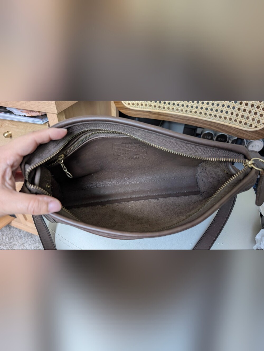Vintage Coach Taylor Zip Leather Crossbody Bag H5C-9944, Brown, Made In USA - Picture 9 of 16